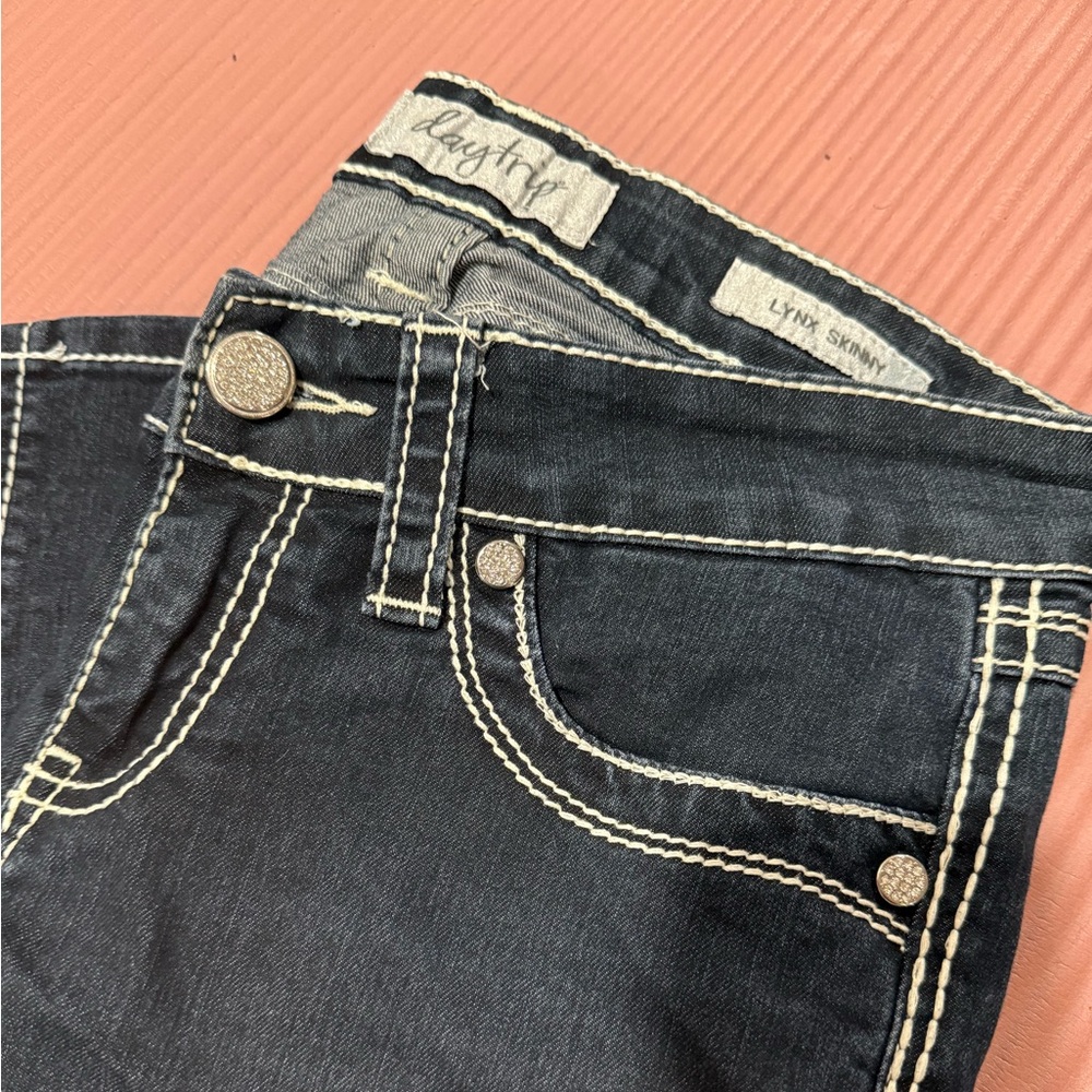 Daytrip Women's Dark Blue Skinny Jeans